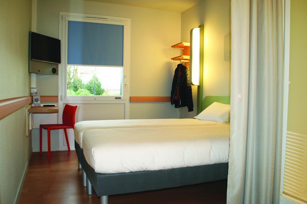 Ibis Budget Saint Pourcain Quarto foto